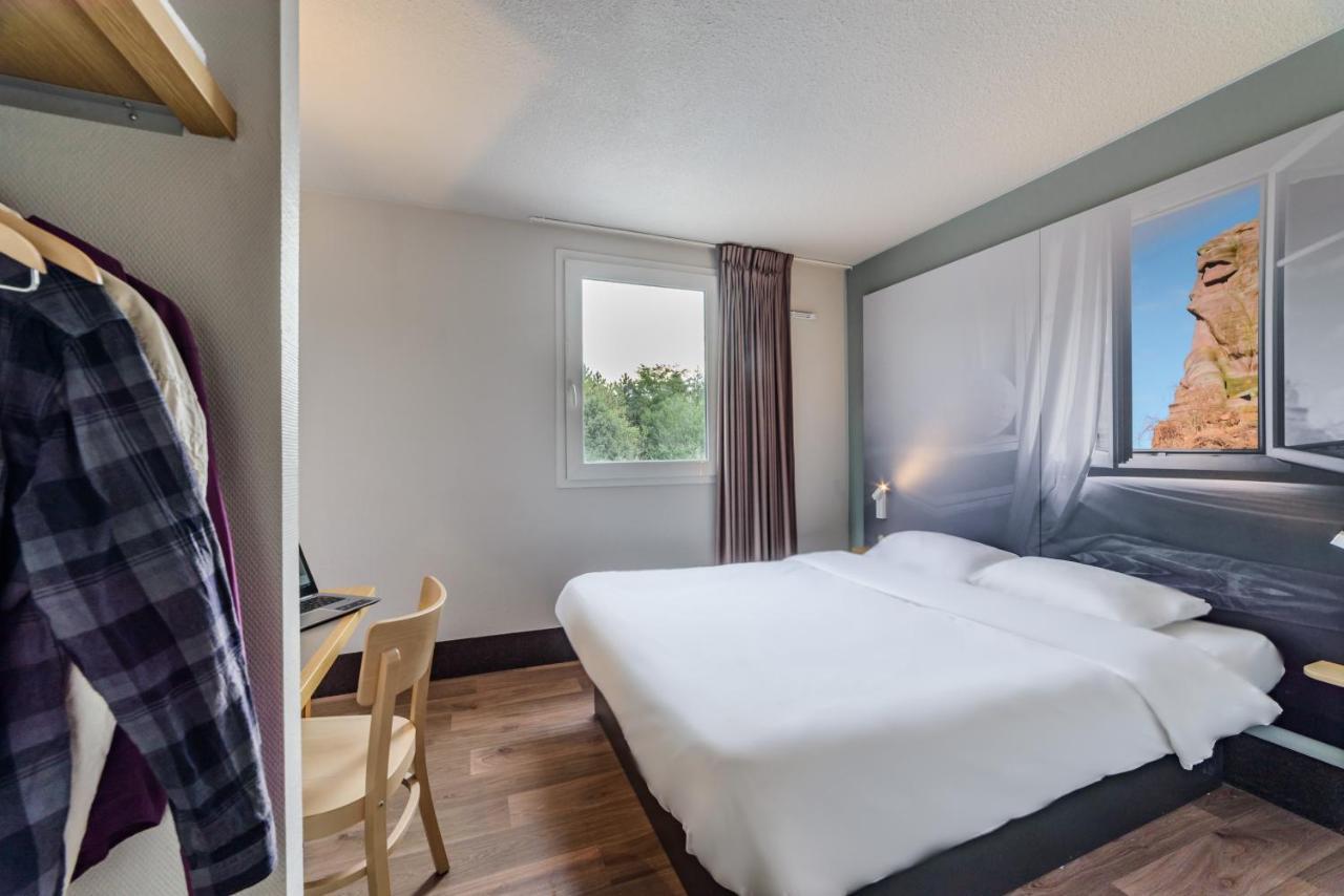 B&B Hotel Белфор Екстериор снимка